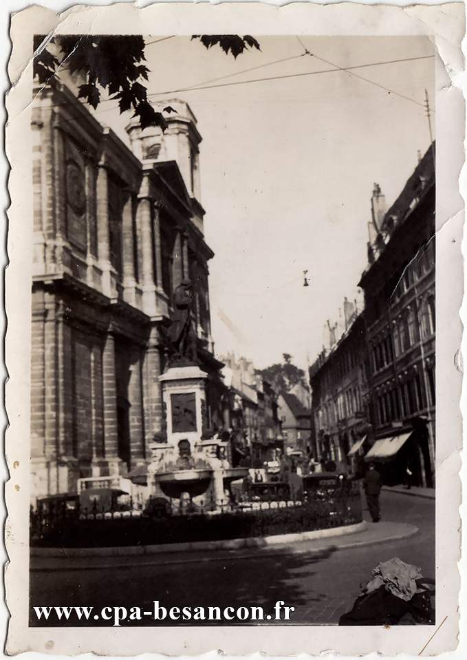 BESANÇON - L'église de la Madeleine et la statue de Jouffroy - 24 septembre 1938